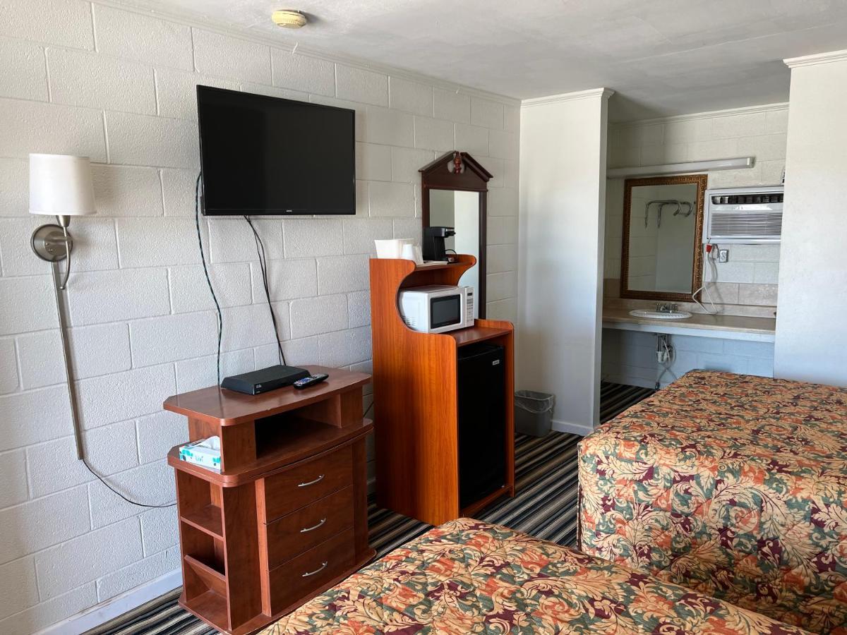 Ballinger Inn Bagian luar foto