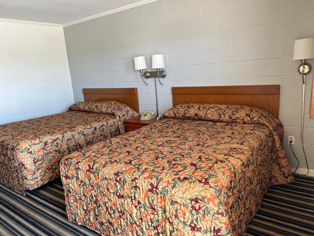 Ballinger Inn Bagian luar foto